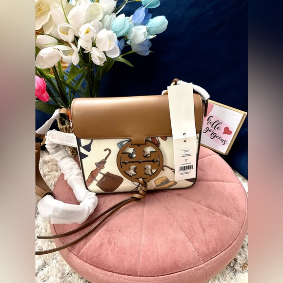 🌷Brand New Tory Burch dromedary crossbody 💯authentic collection! - Picture 6 of 11